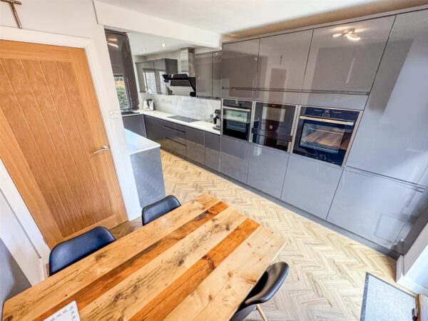 25, Tower Hill Road, Corby, North Northamptonshire