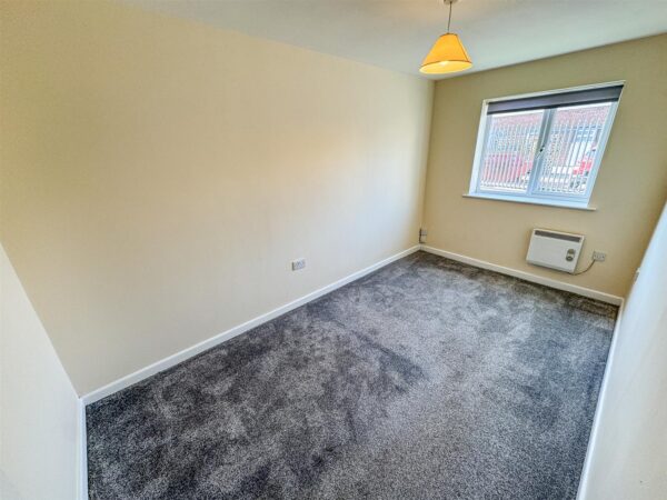 Langdale Grove, Corby