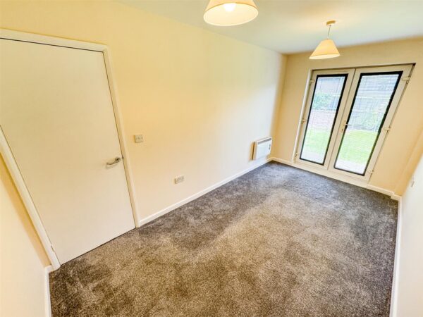 Langdale Grove, Corby