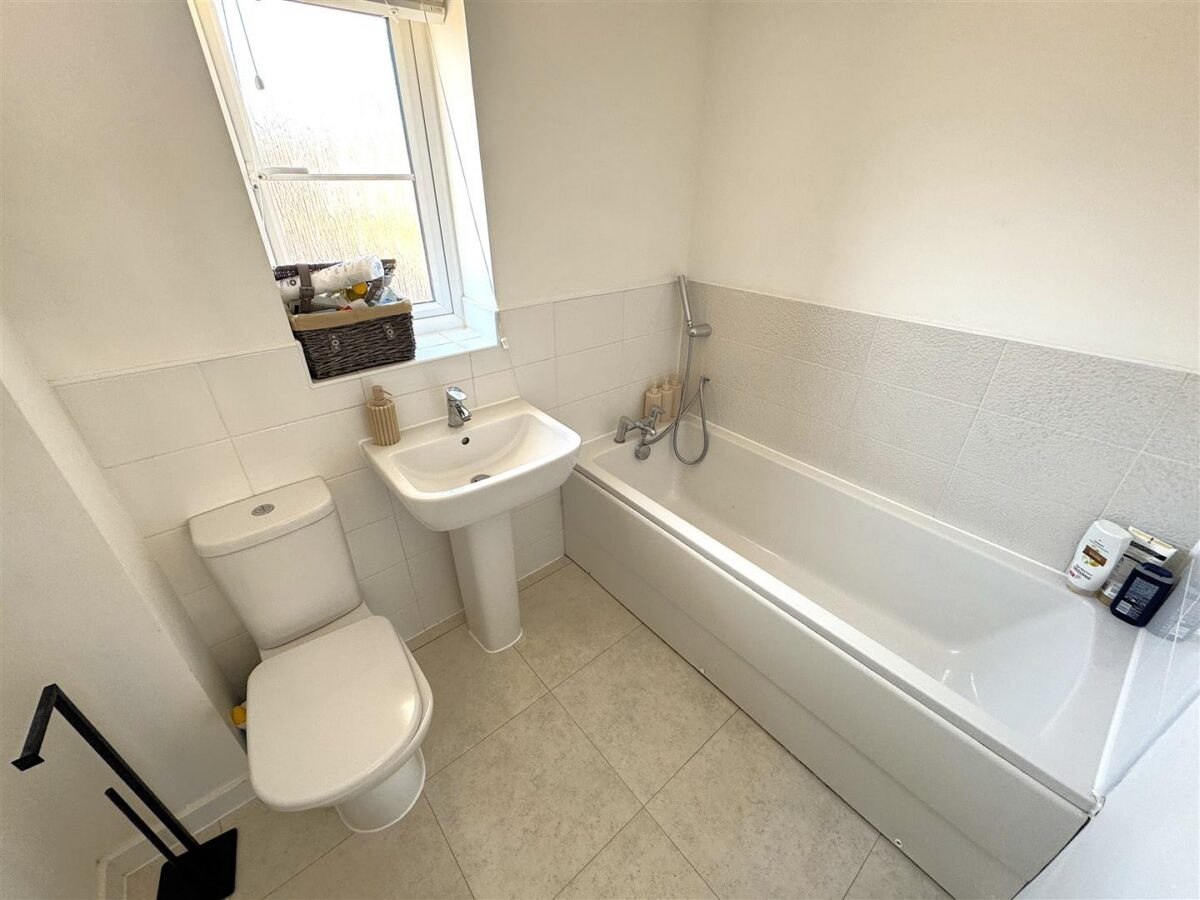 Sunningdale drive, Corby