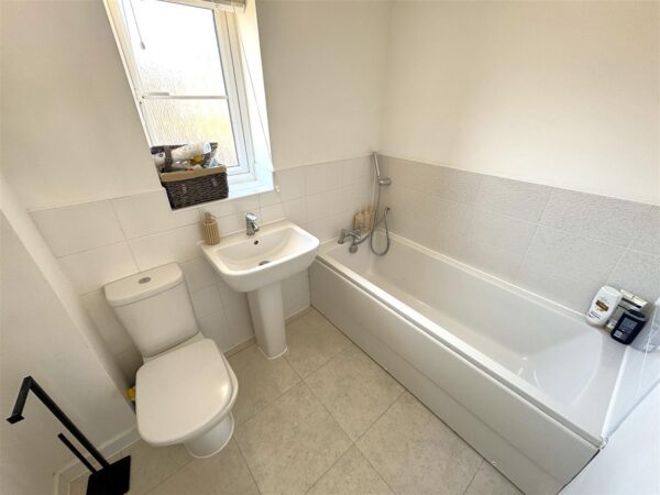 Sunningdale drive, Corby