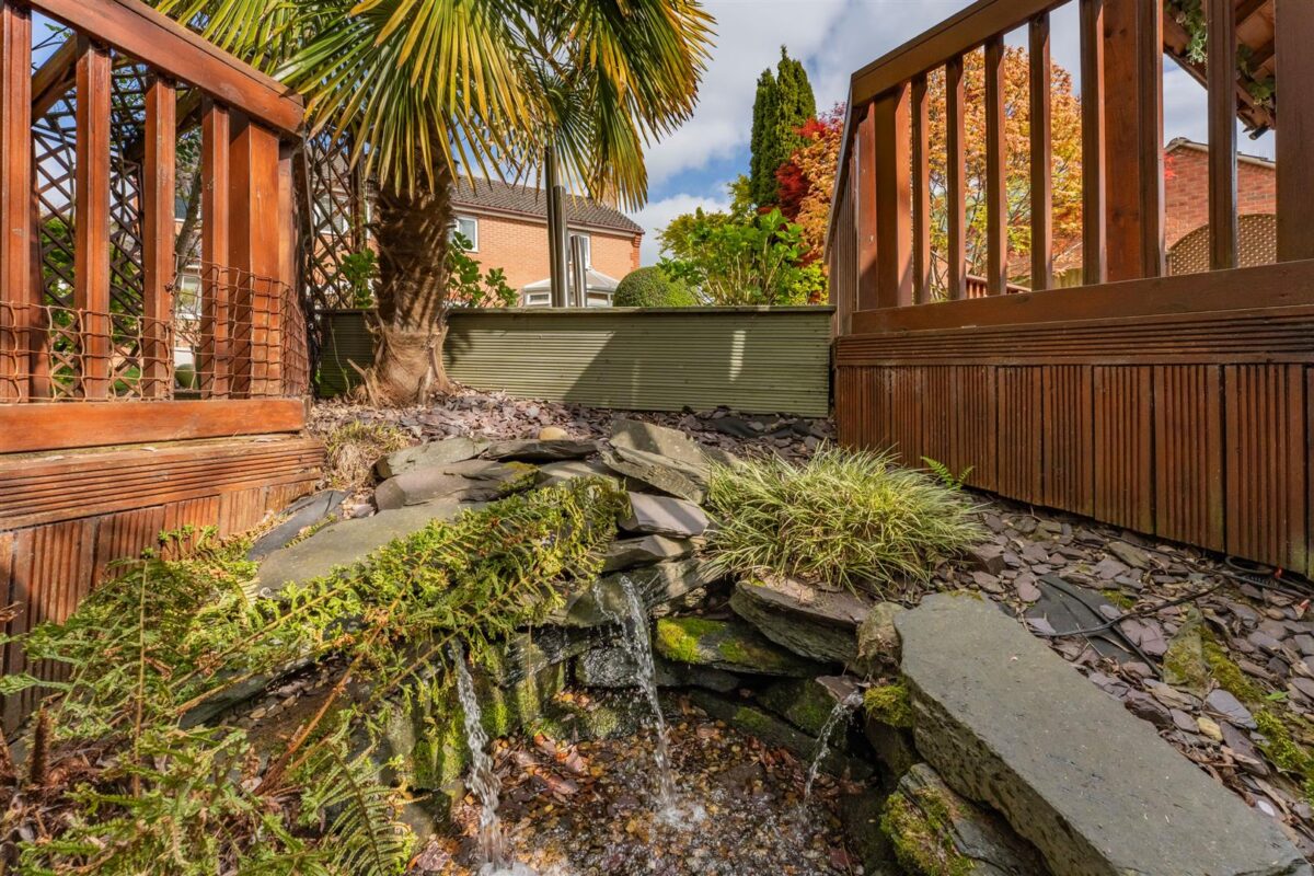 Beech Close, Desborough, Kettering