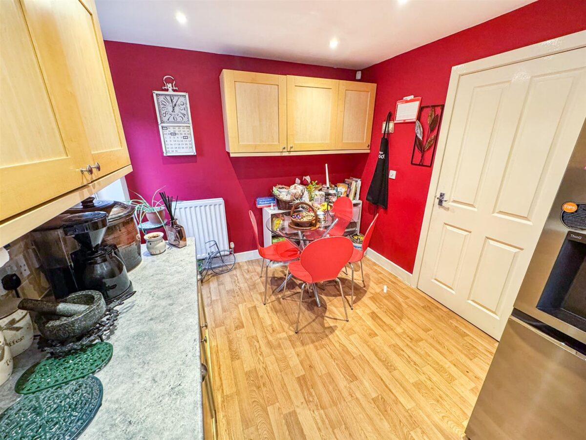 Melford Close, Corby