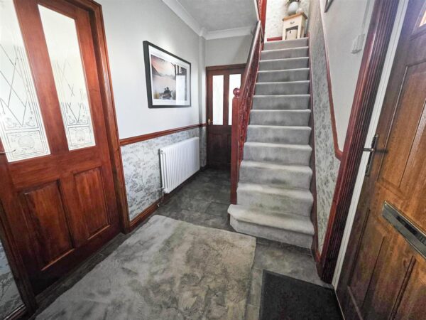 Shakespeare Way, Corby