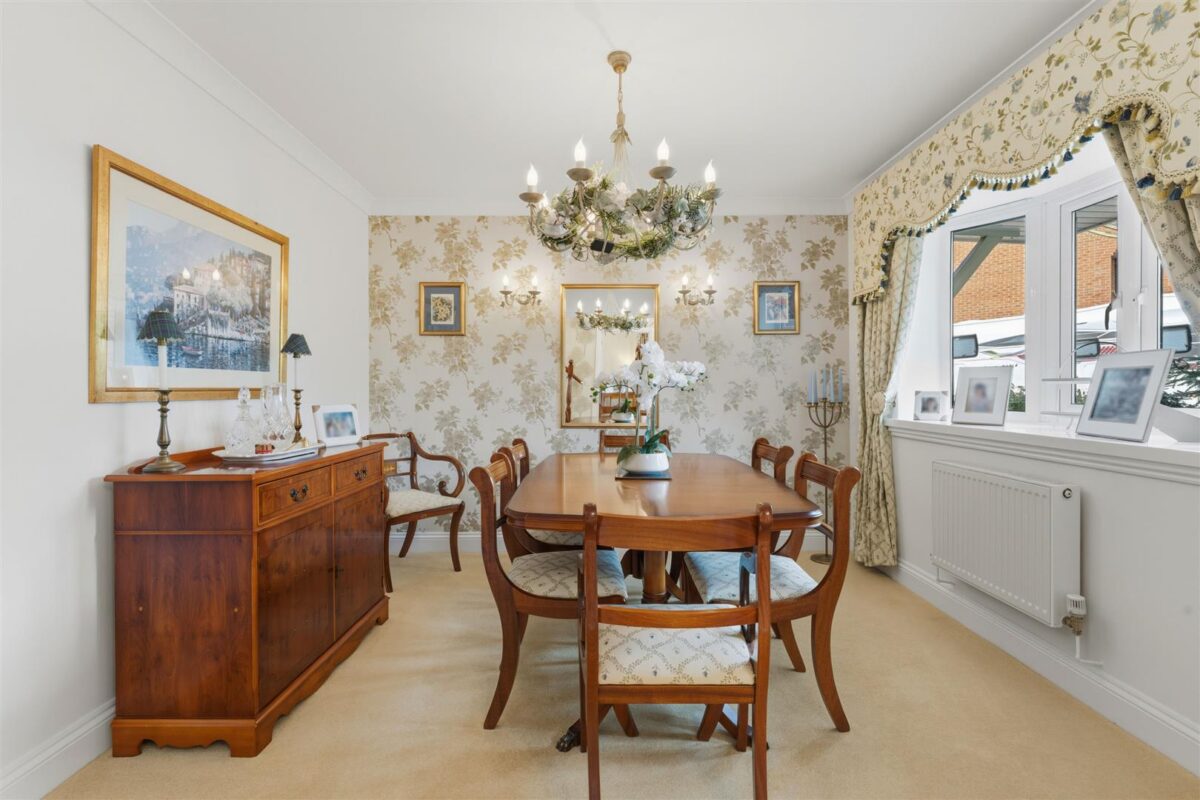 Beech Close, Desborough, Kettering