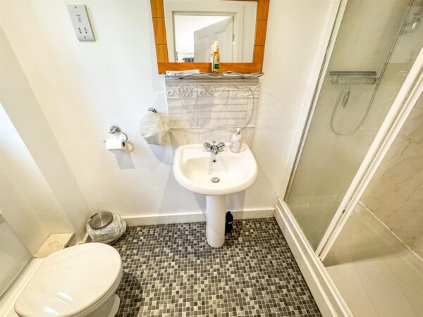 Melford Close, Corby