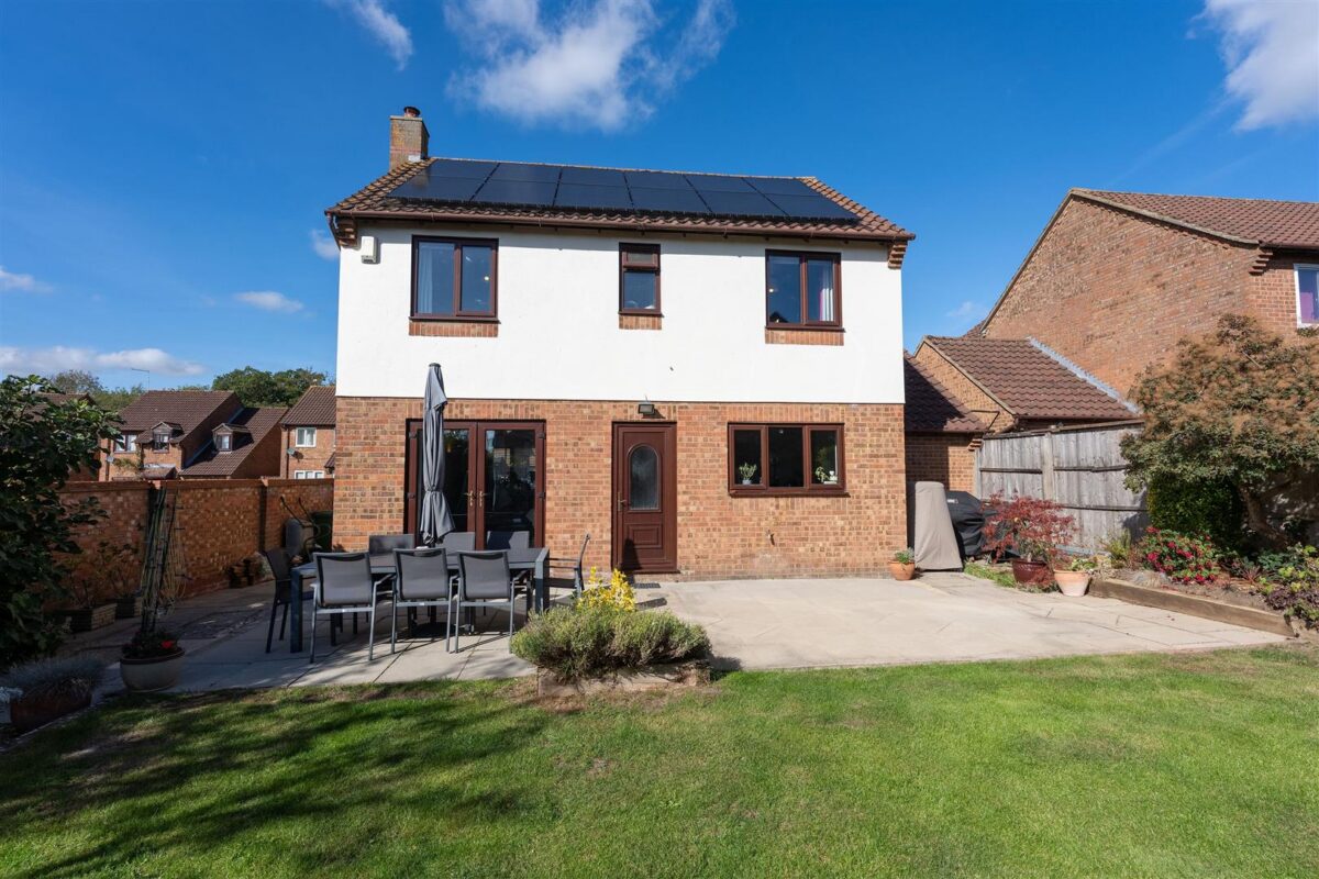 Little Meadow, Great Oakley, Corby