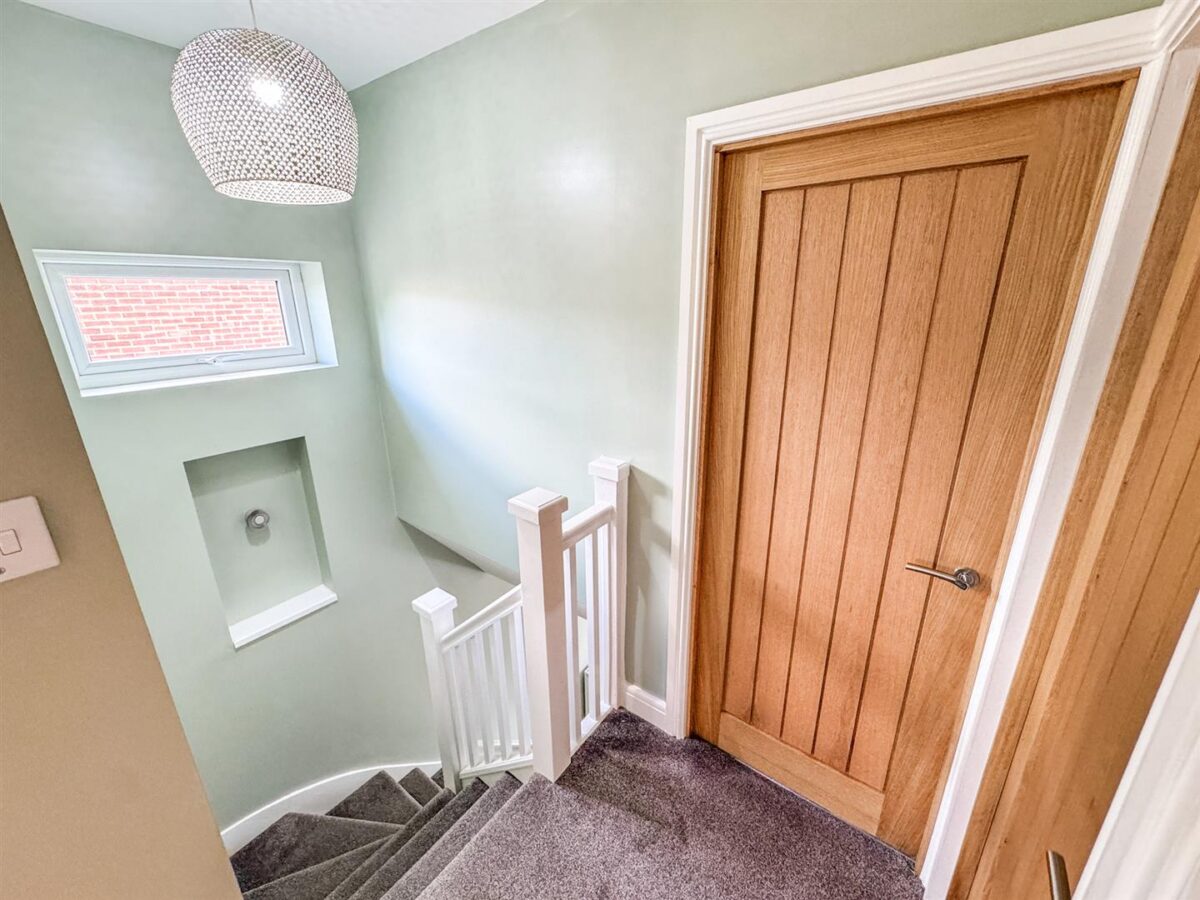 Cottingham Road, Corby