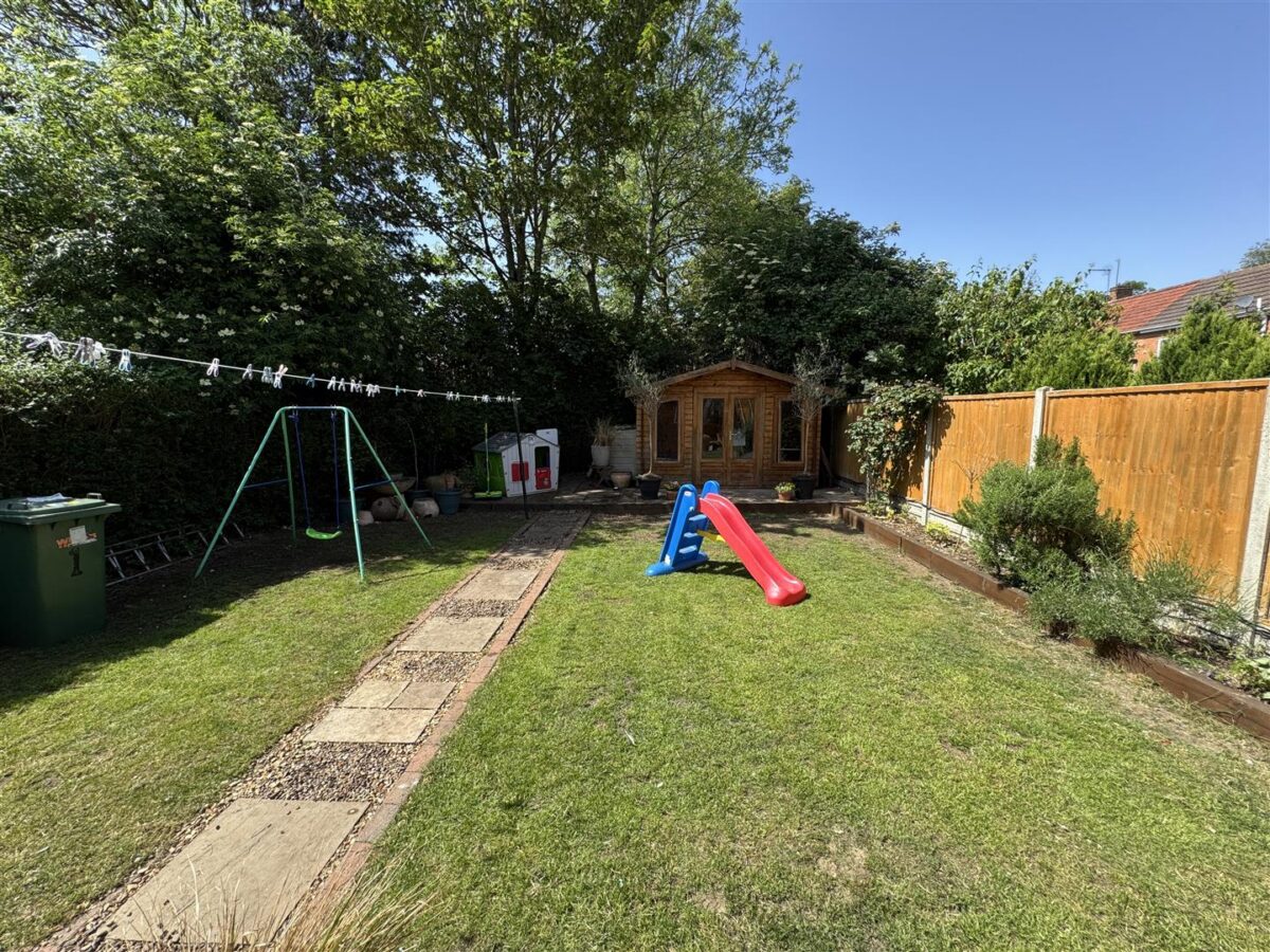 Thoroughsale Road, Corby