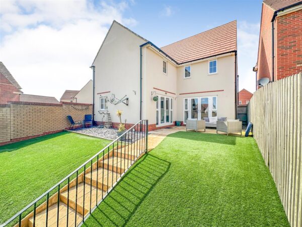 Aintree Road, Corby