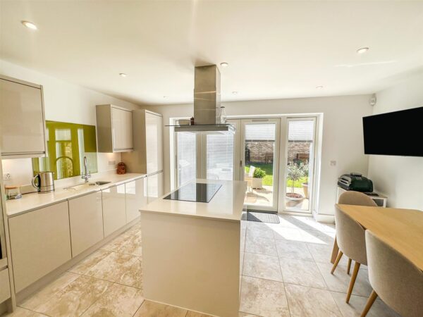 Park View, Corby
