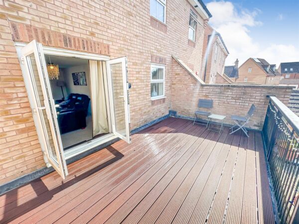 Dunnock Road, Corby
