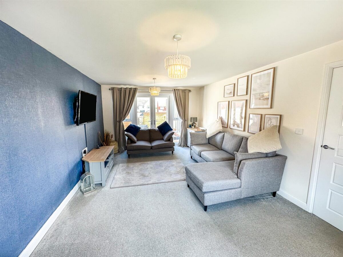 Aintree Road, Corby