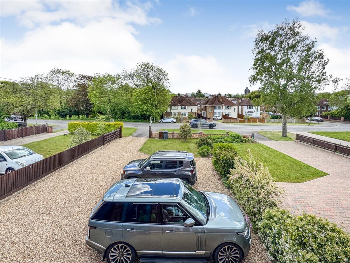 Cottingham Road, Corby