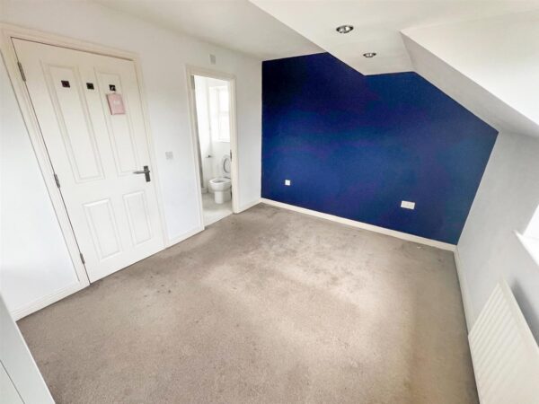 Chatsworth Road, Corby