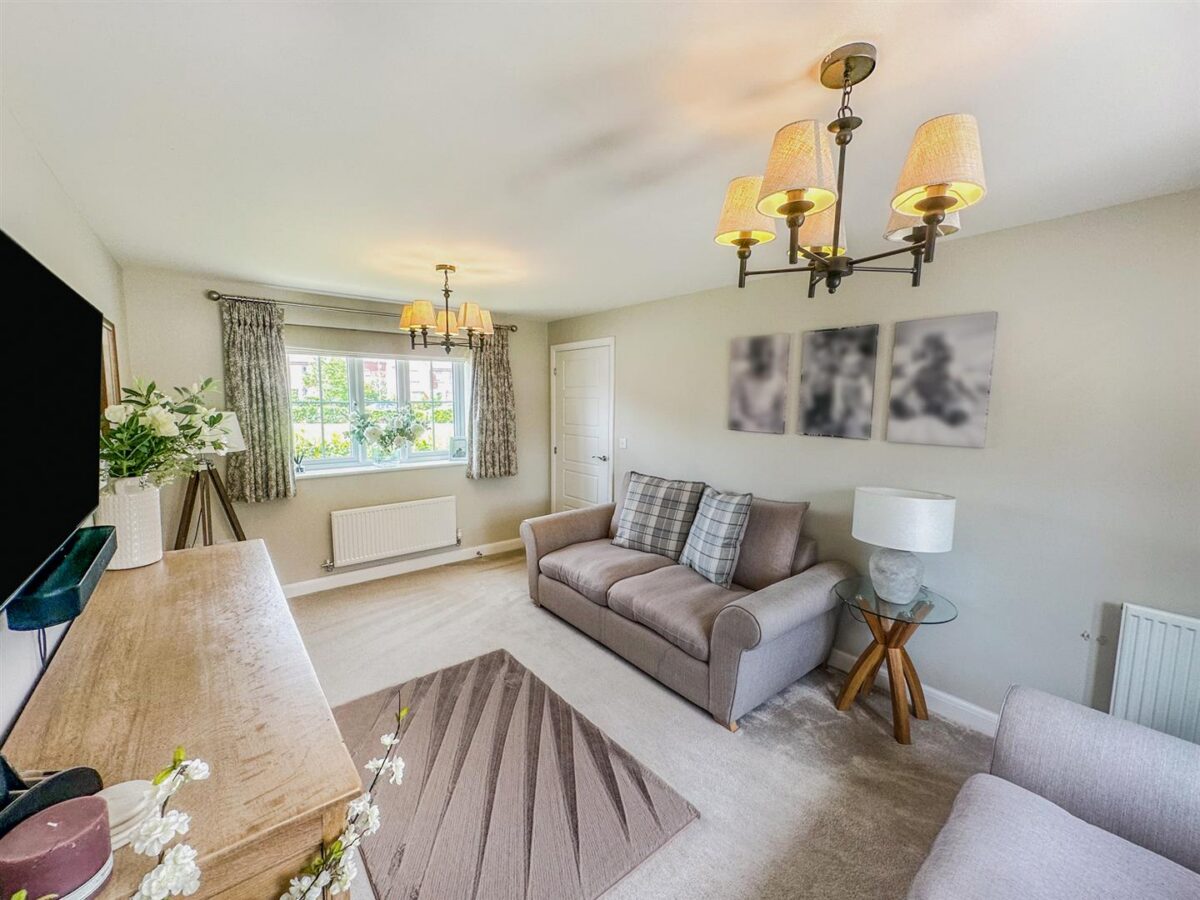 Arnold Drive, Corby