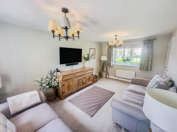 Arnold Drive, Corby
