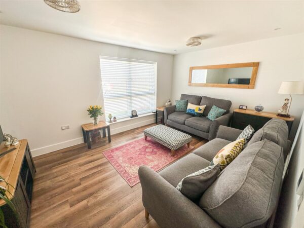 Park View, Corby