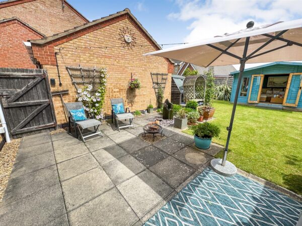 Applegarth Close, Corby