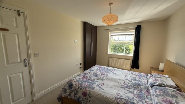 Dunnock Road, Corby