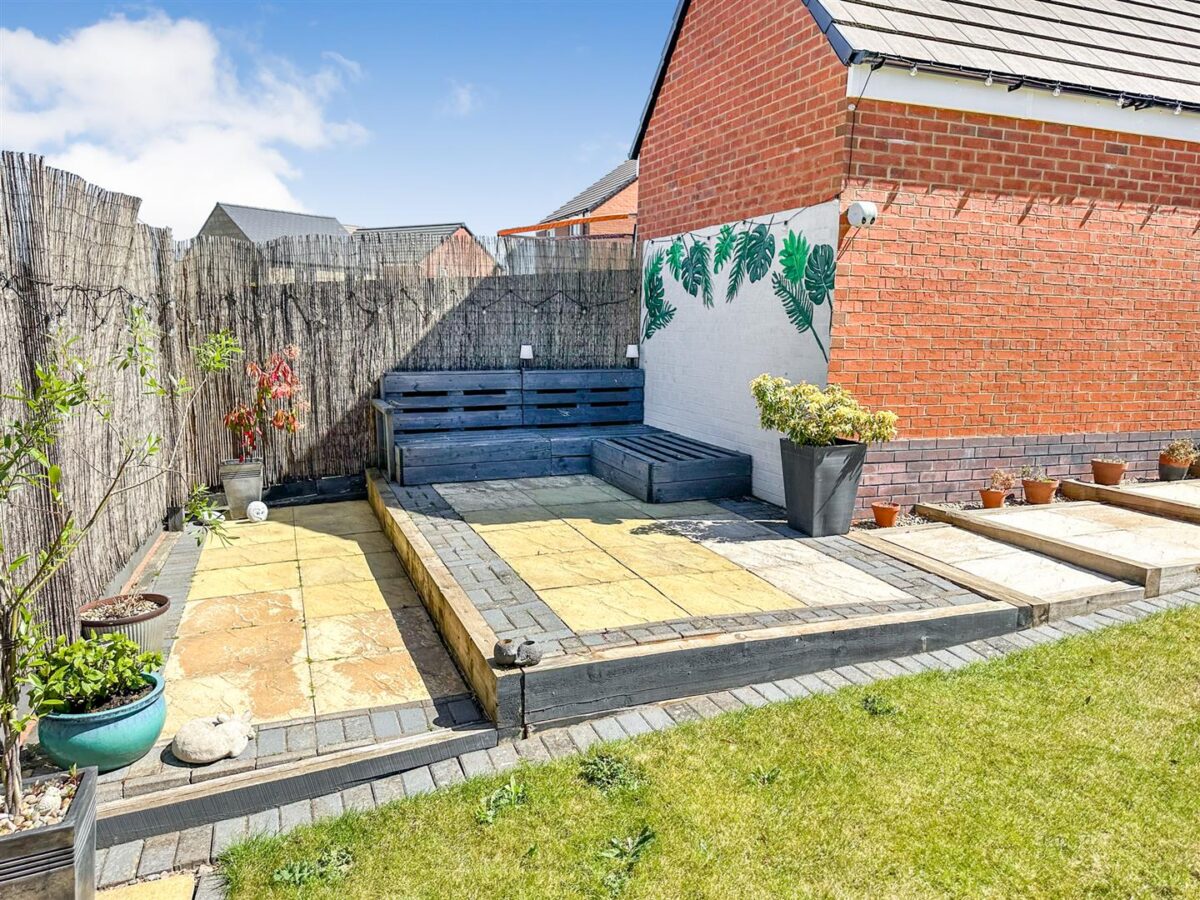 Silvester Road, Weldon Park, Corby