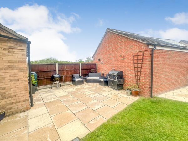Ullswater Close, Corby