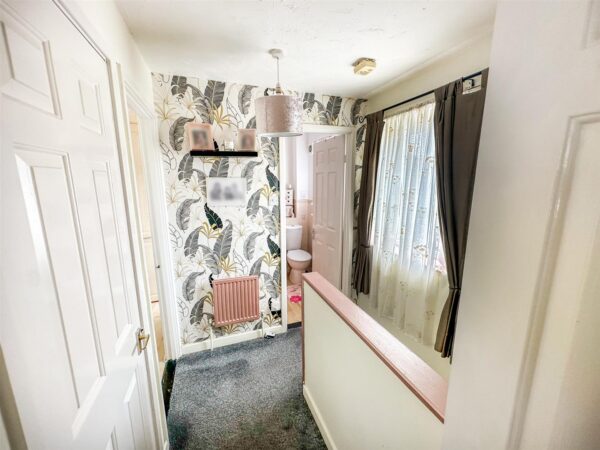 Waltham Close, Corby