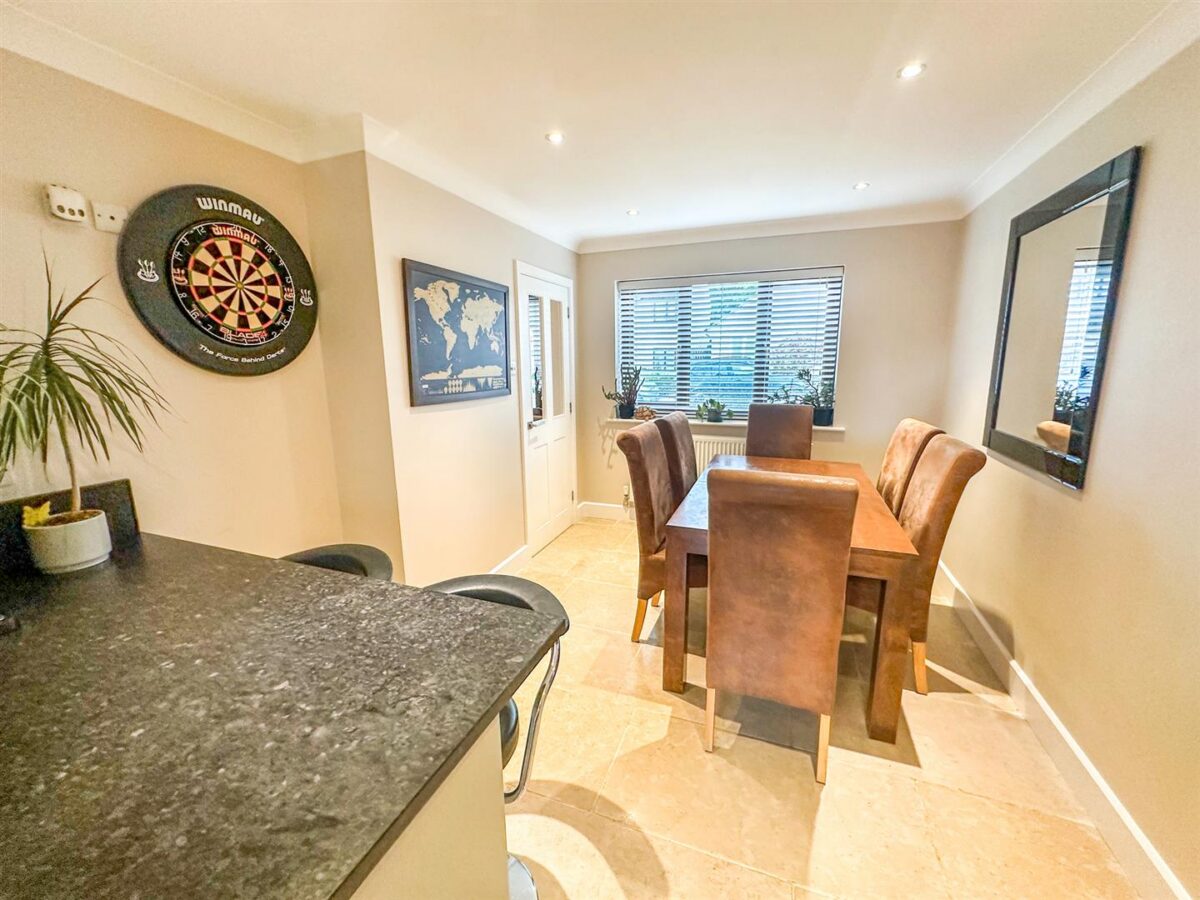 Little Meadow, Great Oakley, Corby