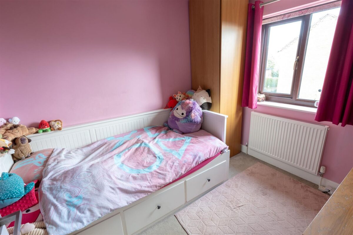 Little Meadow, Great Oakley, Corby