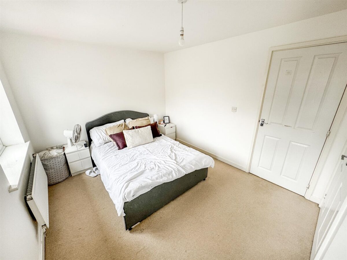 Carltonwood Close, Corby