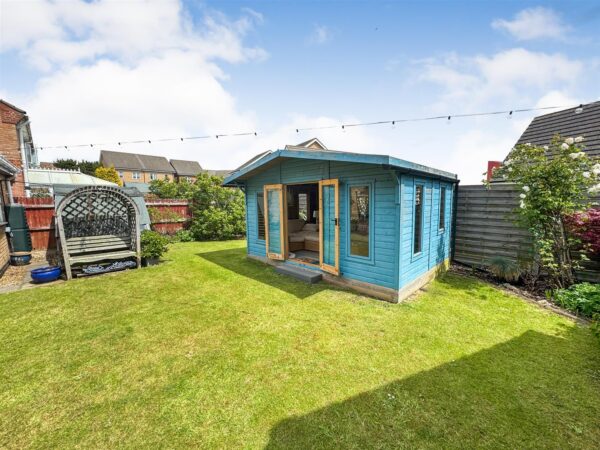Applegarth Close, Corby