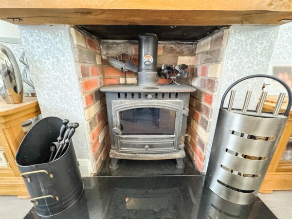 Mantlefield Road, Corby