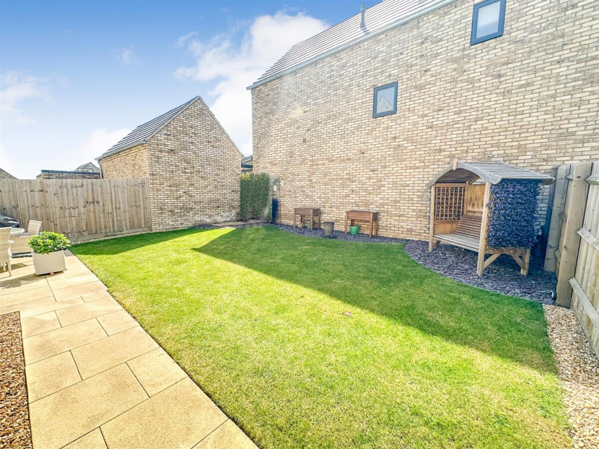 Park View, Corby