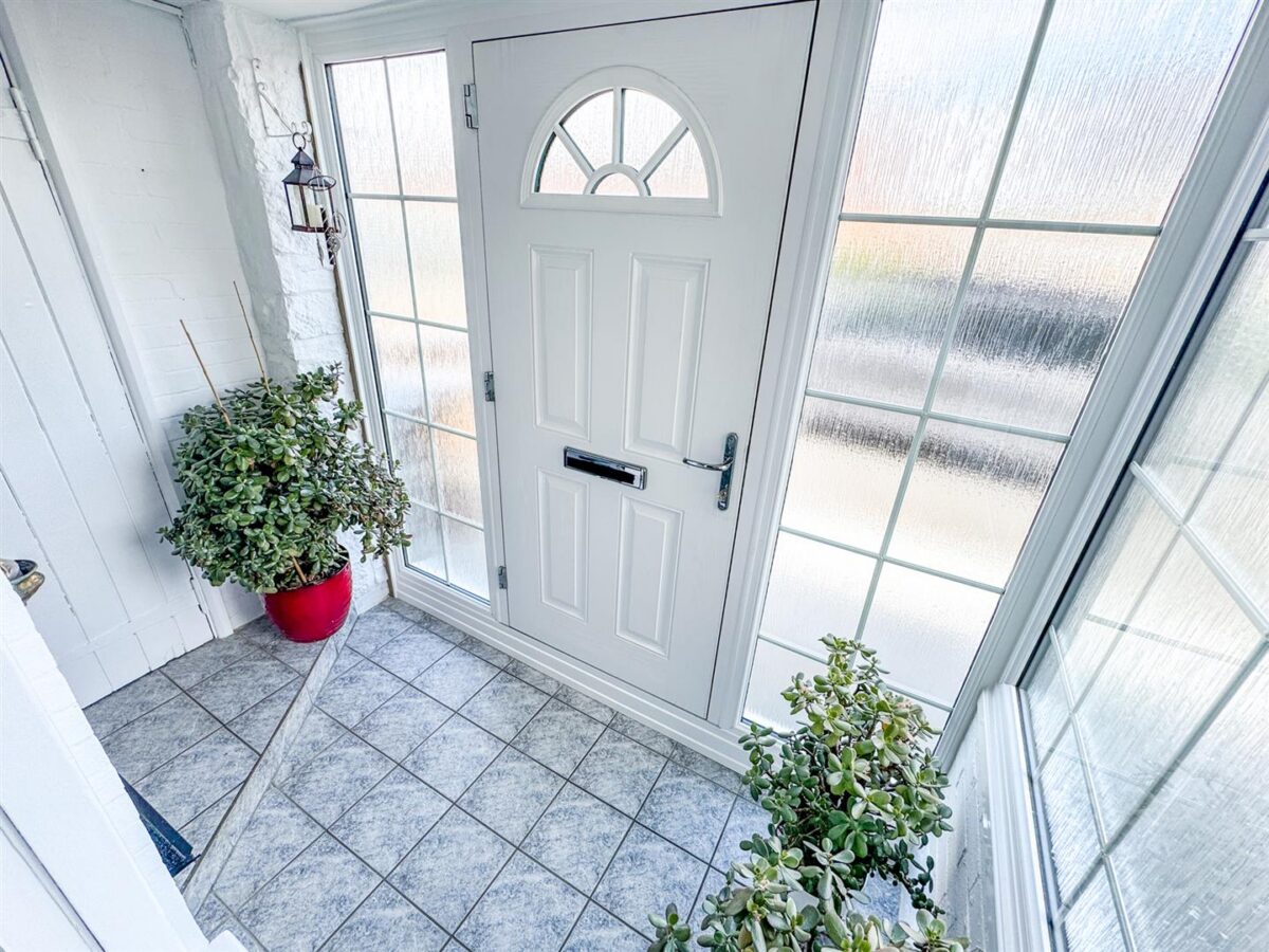 Mantlefield Road, Corby