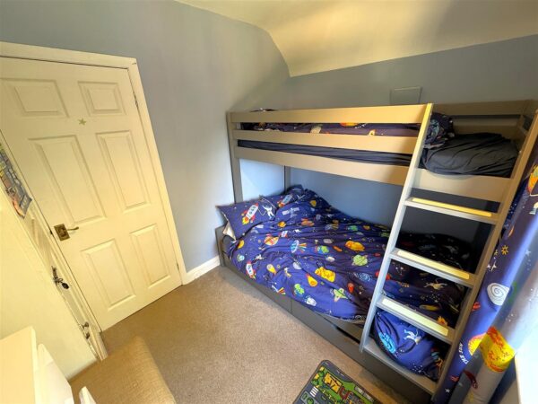 Thoroughsale Road, Corby