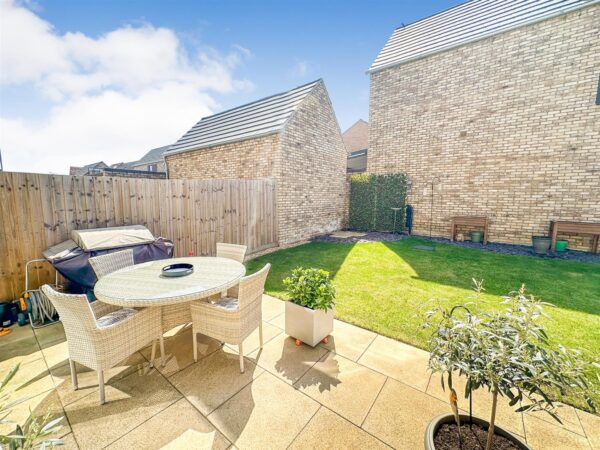 Park View, Corby