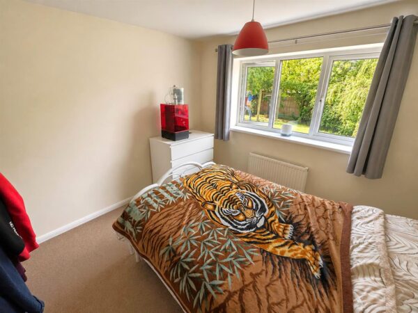 Pound Close, Great Oakley, Corby