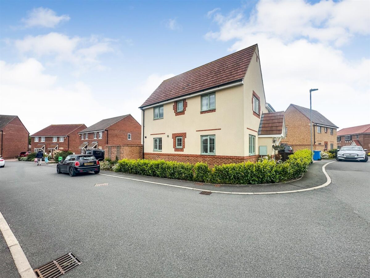 Arnold Drive, Corby