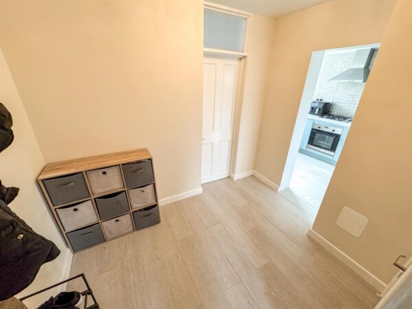 Faraday Grove, Corby