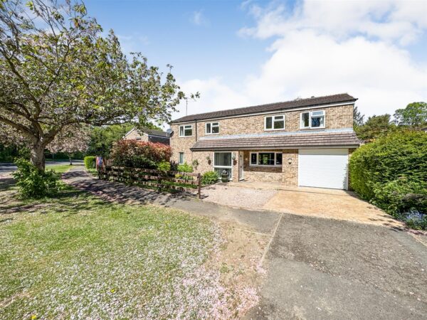 Dunedin Road, Corby