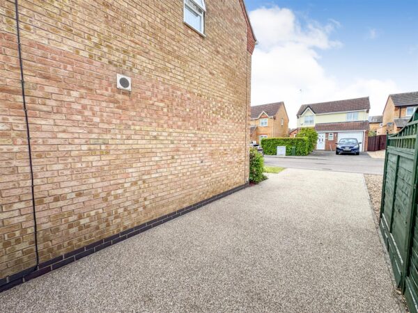 Applegarth Close, Corby