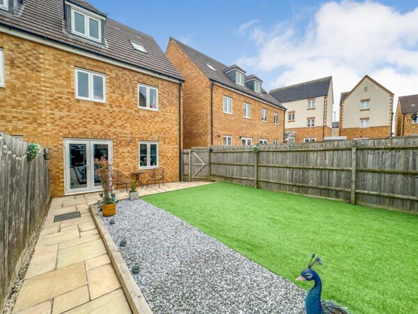 Roman Road, Corby