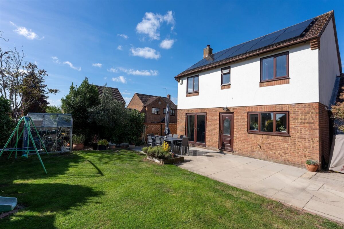 Little Meadow, Great Oakley, Corby