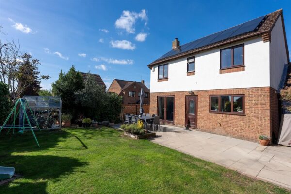 Little Meadow, Great Oakley, Corby