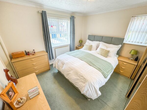 Applegarth Close, Corby