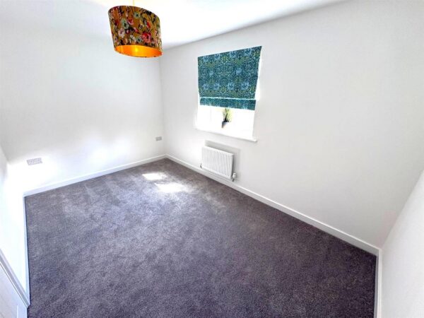 Grilley Street, Weldon