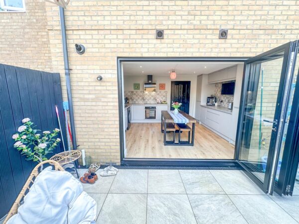 Gunnell Road, Corby