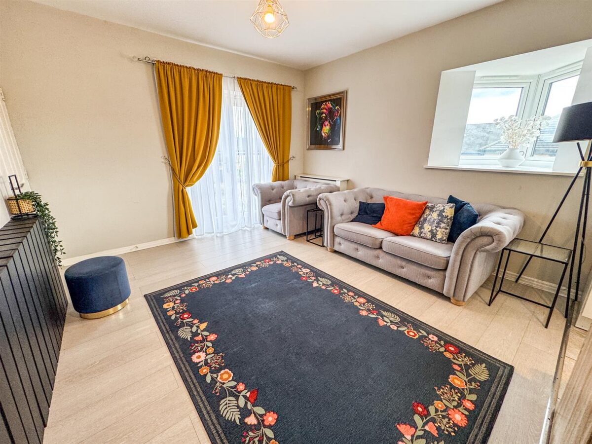 Slough Close, Corby