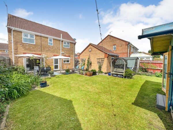 Applegarth Close, Corby