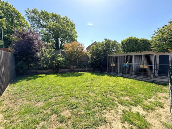 Harden Close, Great Oakley, Corby